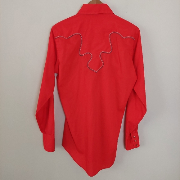 Wrangler Vintage Red Embroidered Western Long Tails Decorative Snap Shirt, 15.5 - Picture 2 of 14